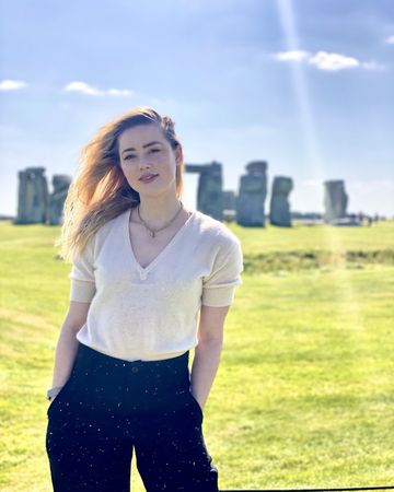 ▲安柏赫德母親節喜迎龍鳳胎。（圖／翻攝自Instagram／amberheard）