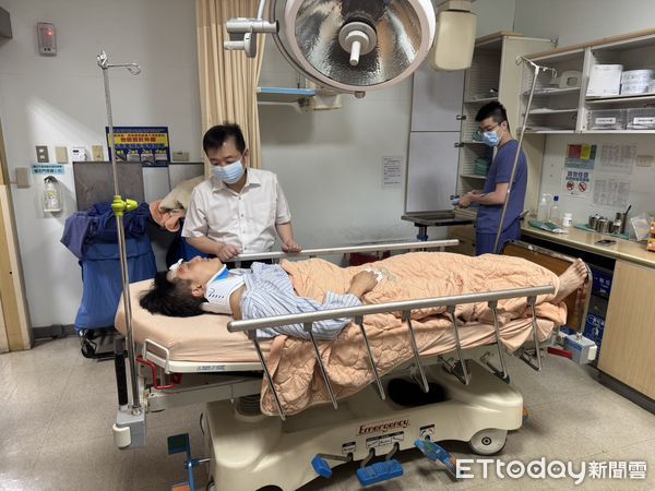 ▲黃男因遭通緝心虛騎車狂逃，警方順利將其攔下逮捕。（圖／記者陸運陞翻攝）