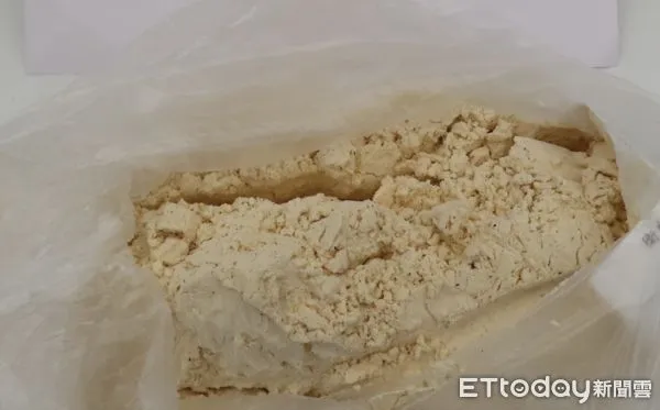 5/13邊境查驗。（圖／食藥署提供）