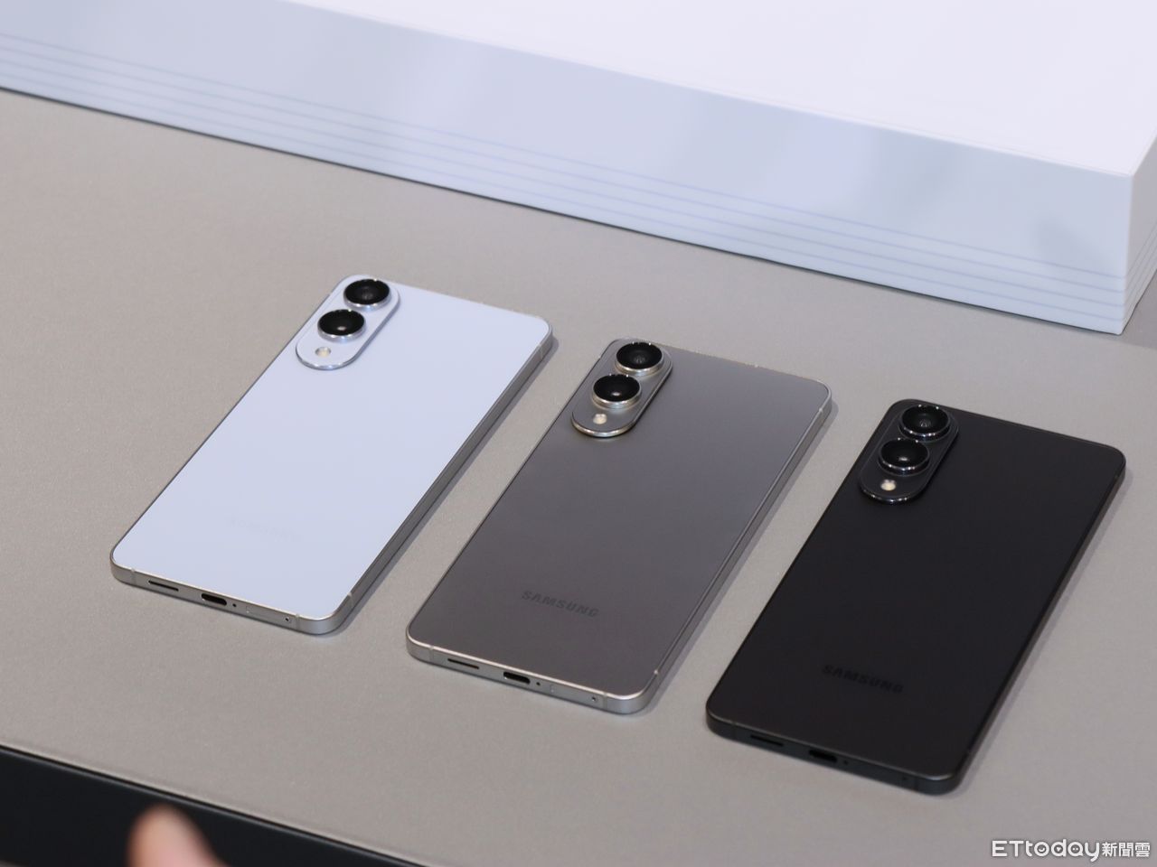 ▲▼      Samsung Galaxy S25 Edge       。（圖／記者蘇晟彥攝）