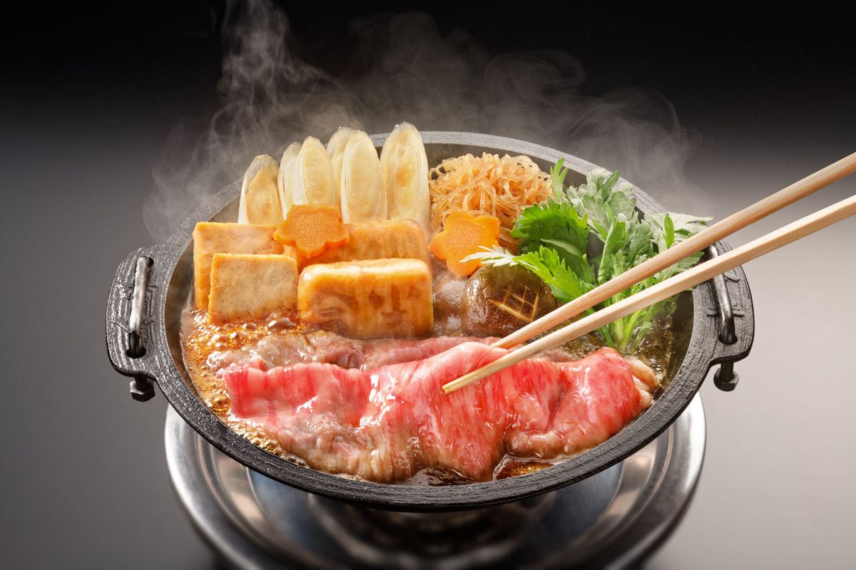 ▲▼大倉久和大飯店攜手人形町今半呈獻經典傳奇美味。（圖／大倉久和大飯店提供）