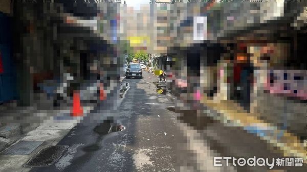 ▲▼三重警方到案發現場調查             。（圖／記者陳以昇翻攝）