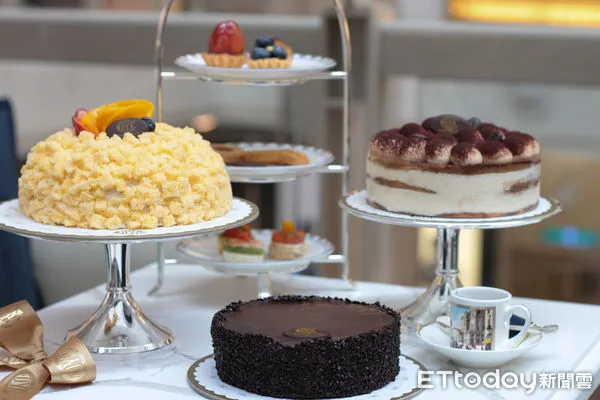 ▲相隔5年多！百年米蘭傳奇甜點COVA再度登台　101店明天開幕。（圖／記者黃士原攝）