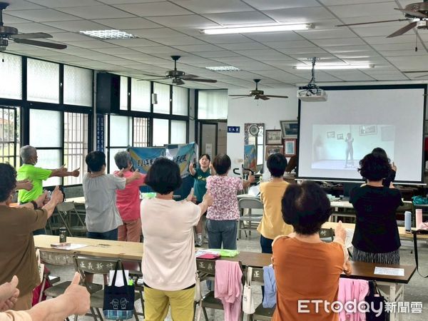 ▲▼    骨鬆肌少高風險運動營養班開課   。（圖／嘉義縣政府提供）