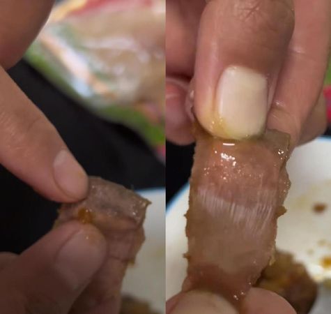 ▲▼有人從「來伊份」蜜棗粽中吃出帶血OK繃。（圖／翻攝微博）