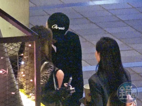 繞了一圈還是你／獨家！嘴上說完分手　蔡瑞雪醉後親吻孫麥傑