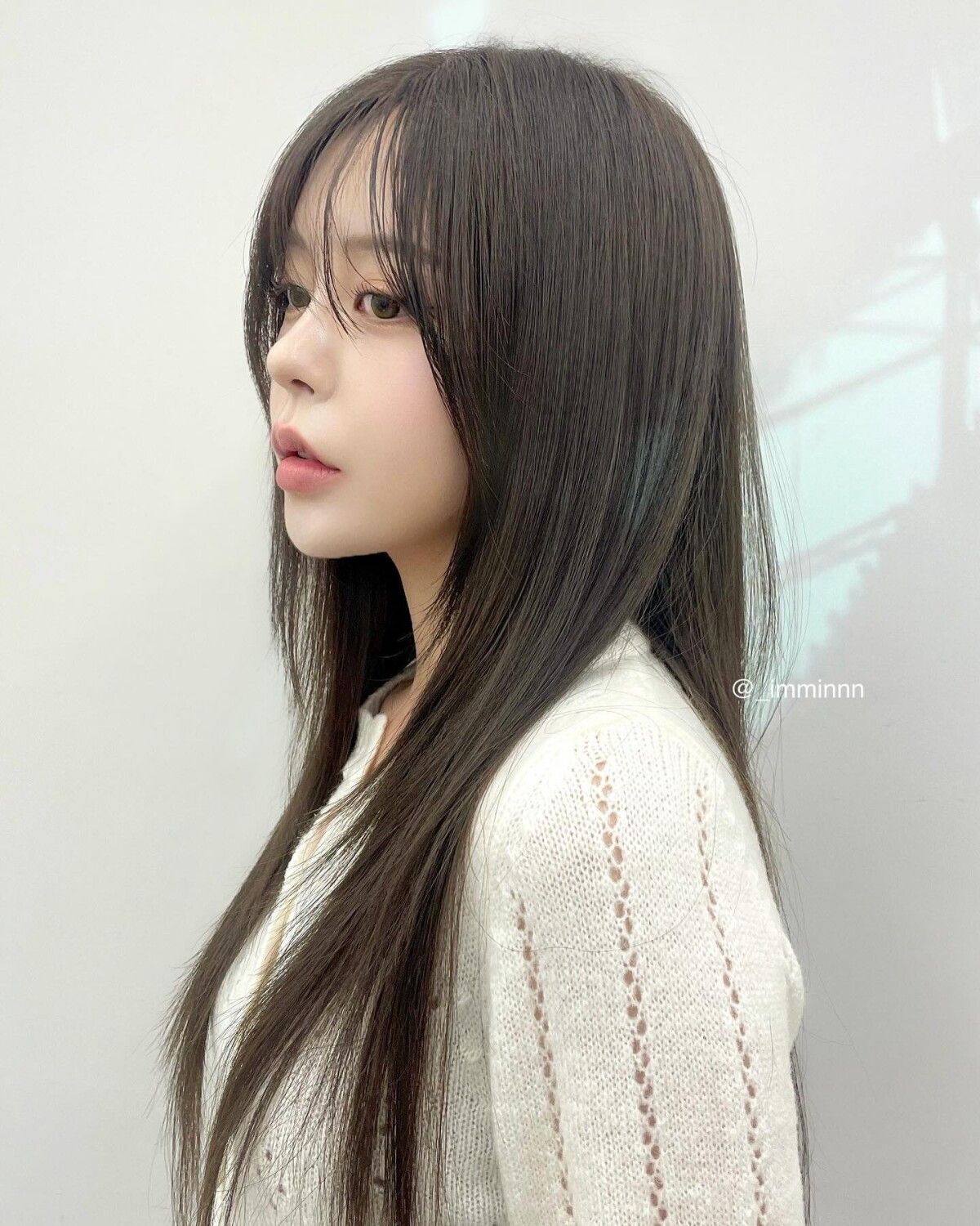▲法式瀏海 。（圖／翻攝自IG）