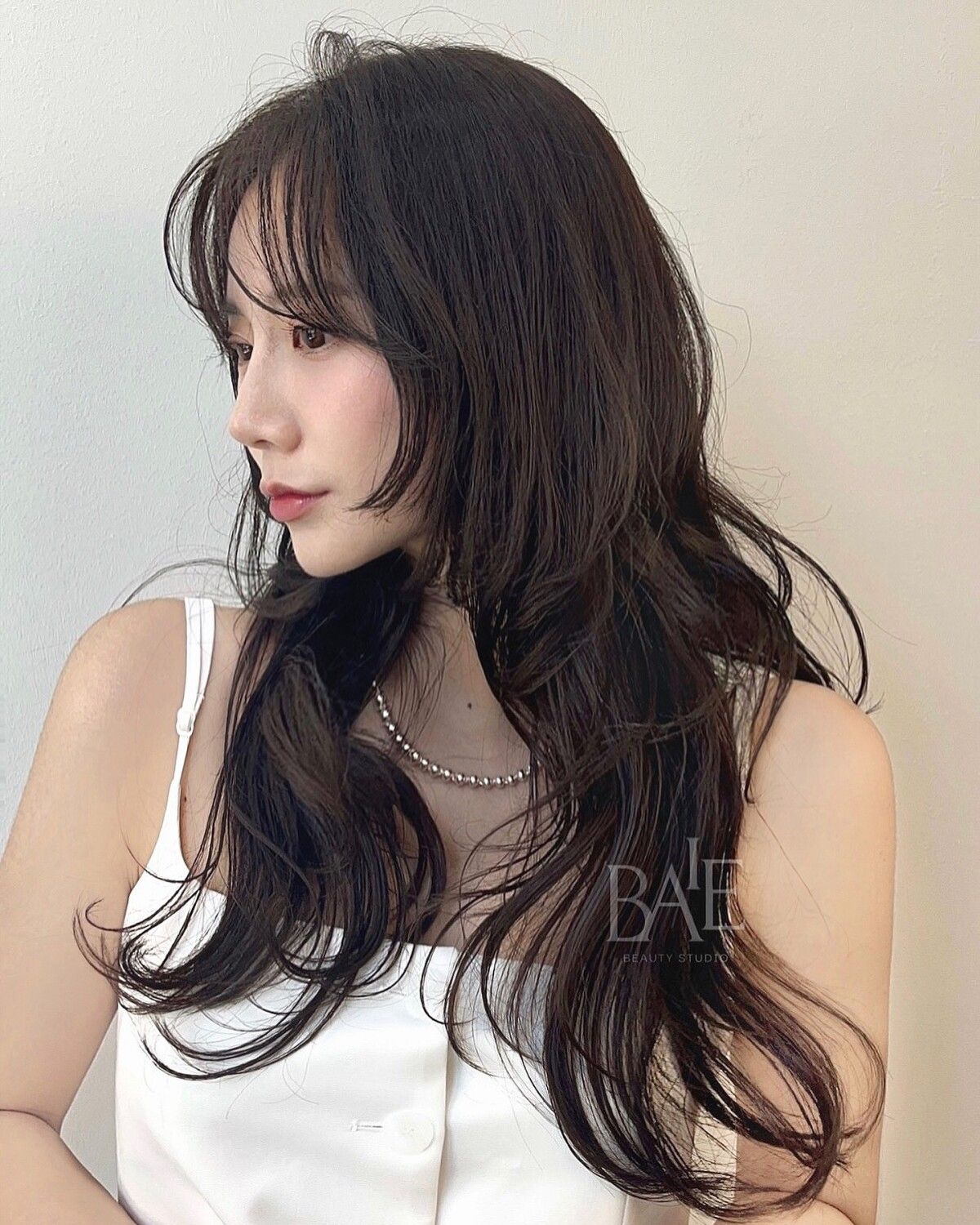 ▲法式瀏海 。（圖／翻攝自IG）
