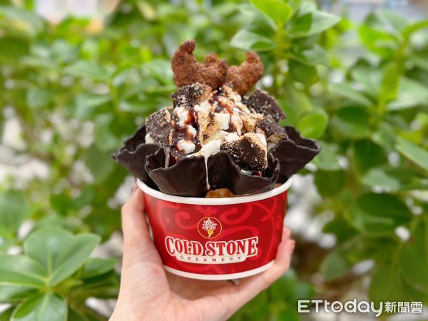 ▲▼「COLD STONE」首度推出日系鹽味「瀨戶內·鹽冰淇淋」，一共有3款新口味選擇。（圖／記者蕭筠攝）