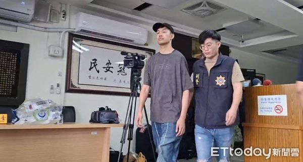 ▲▼藝人陳大天、舞台劇演員黃博石移送新北檢。（圖／記者陸運陞攝)