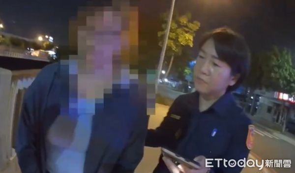 ▲▼女看護嫌太累轉商務收款，首次被逮癱軟險撞階梯。（圖／民眾提供，下同）