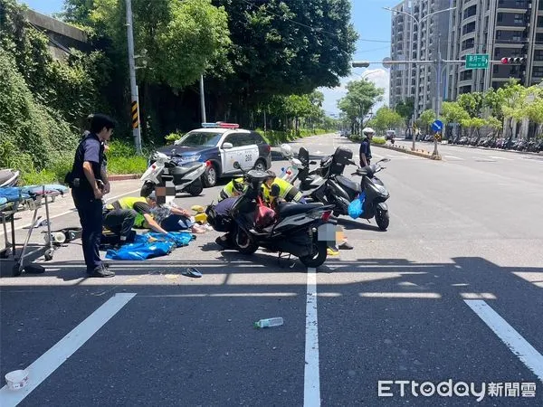 ▲▼新北夫妻騎機車疑闖紅燈發生車禍，後座妻子傷重不治             。（圖／記者陳以昇翻攝）