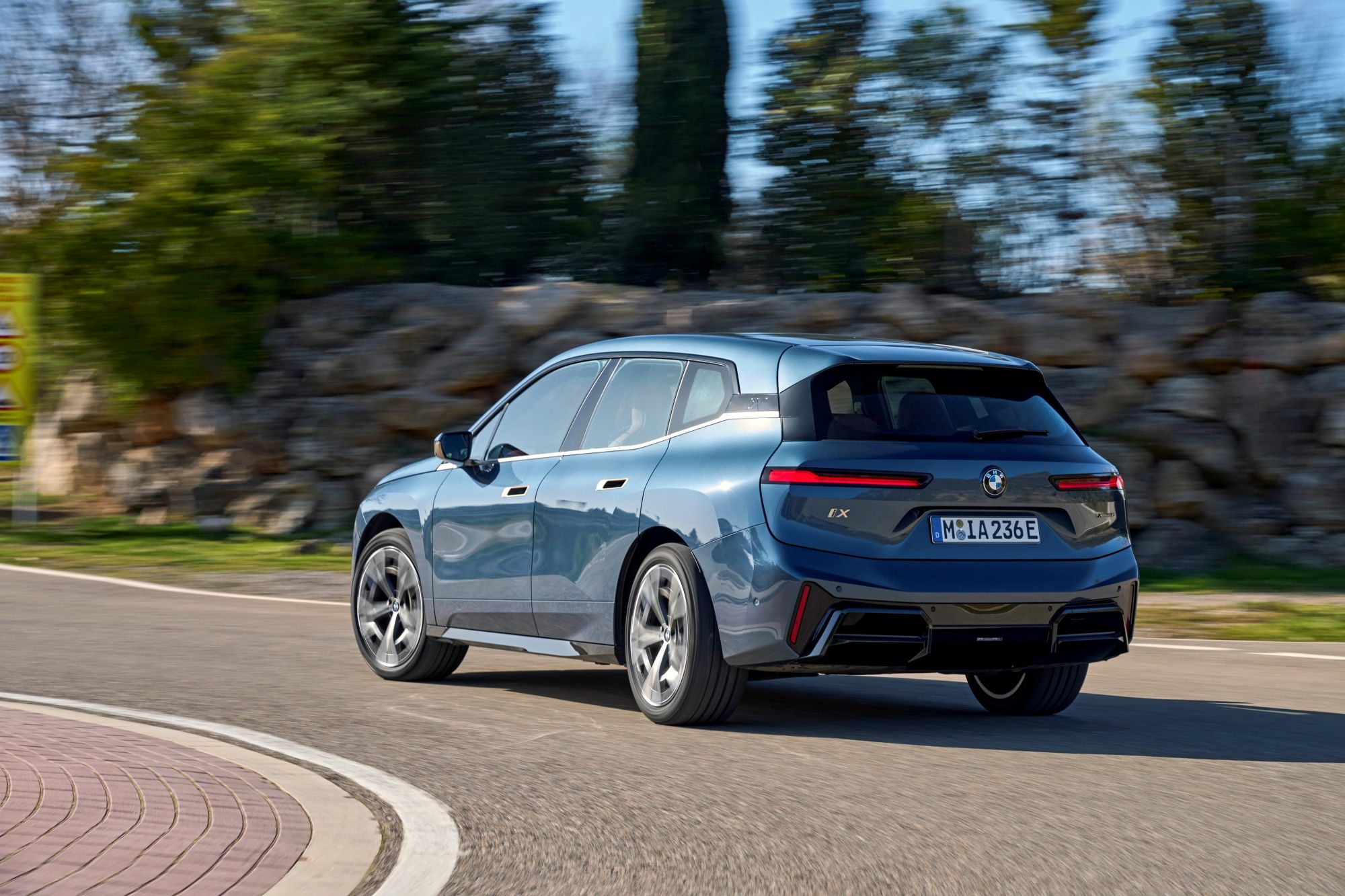 ▲BMW iX預售。（圖／翻攝自BMW）