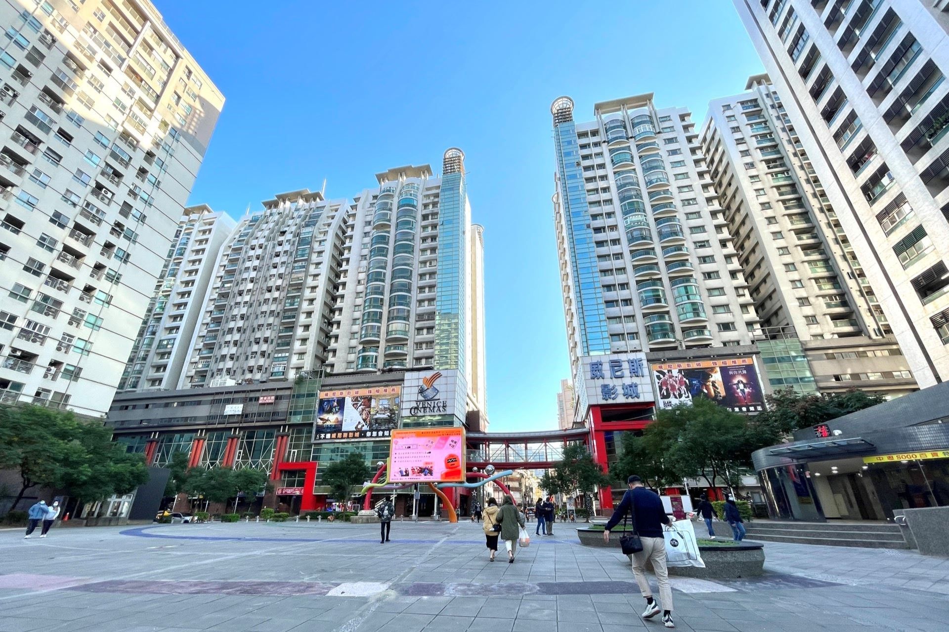 買房如何找房仲？專家提醒「3管道3觀察」選出優質仲介（圖／永慶房產集團提供）