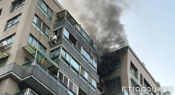 ▲台中住宅火警。（圖／記者鄧木卿攝）
