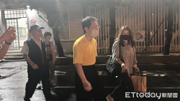▲▼花蓮罷免查水表案！民政處長明良臻被起訴　50萬交保要帶電子腳鐐（圖／記者柯政誟翻攝）