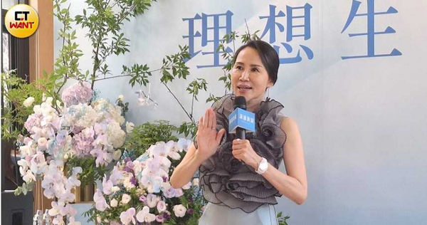 遠雄房地產總經理張麗蓉認為，高關稅與匯率升值都對房市有影響，當股市不確定性過大，房市的穩定性反而成了避風港。（圖／林榮芳攝）
