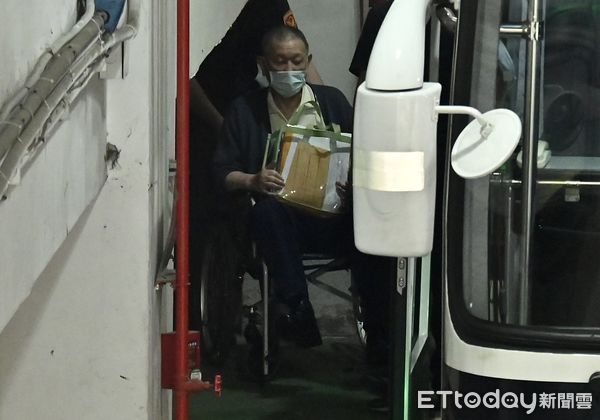 ▲▼台北地院審理京華城案提訊沈慶京。（圖／記者李毓康攝）