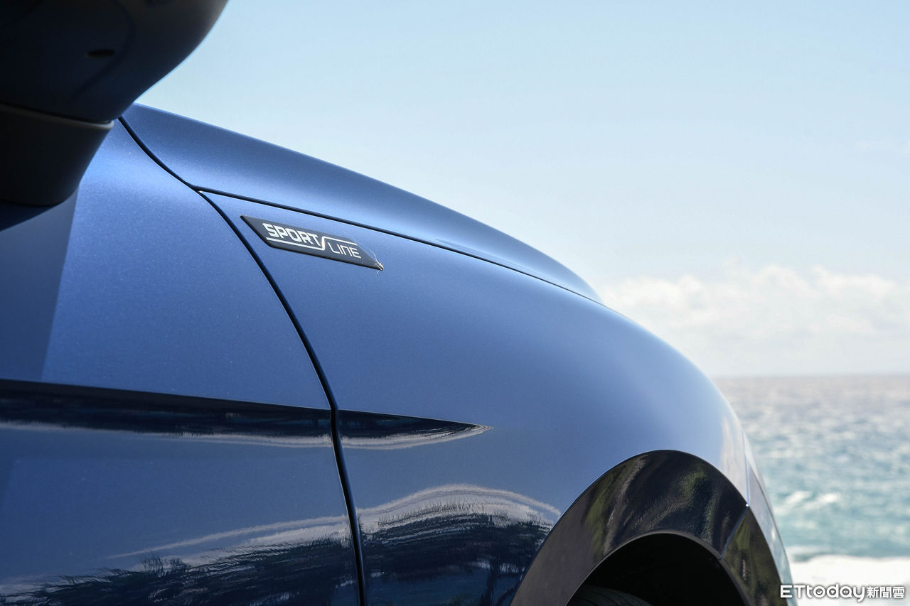 ▲新一代Skoda Superb年輕又變帥！內在舒適大空間，安全更是有感升級。（圖／記者徐煜展攝）