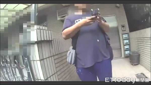 ▲警方除尋獲失竊的公仔外，同時逮捕竊盜通緝的翁男。（圖／記者陸運陞翻攝）