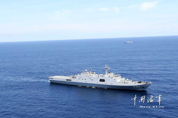 ▲▼中國海軍裝備的989長白山號船塢登陸艦。（圖／翻攝自中國海軍）
