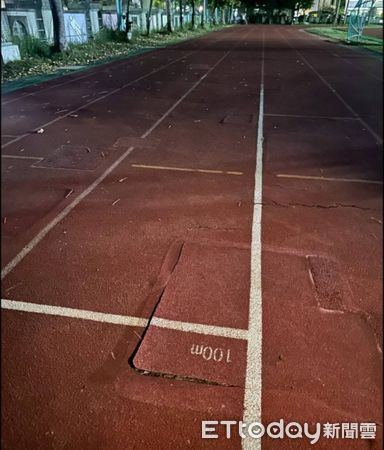 ▲▼ 嘉義市議員王浩批公共遊具及跑道   。（圖／市議員王浩服務處提供）