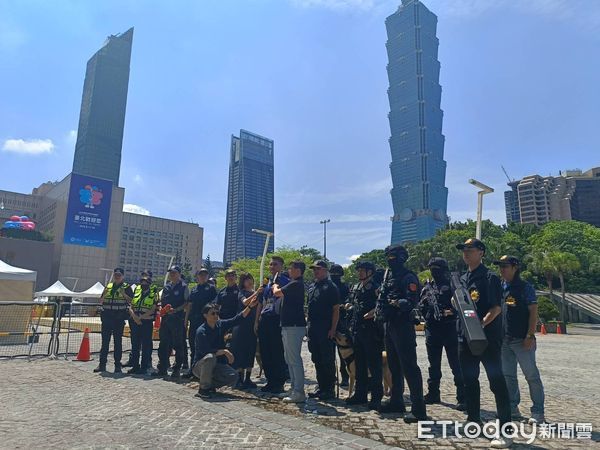 ▲▼北市警局編制世壯運維安處，在16日進行最後演練。（圖／記者邱中岳翻攝）