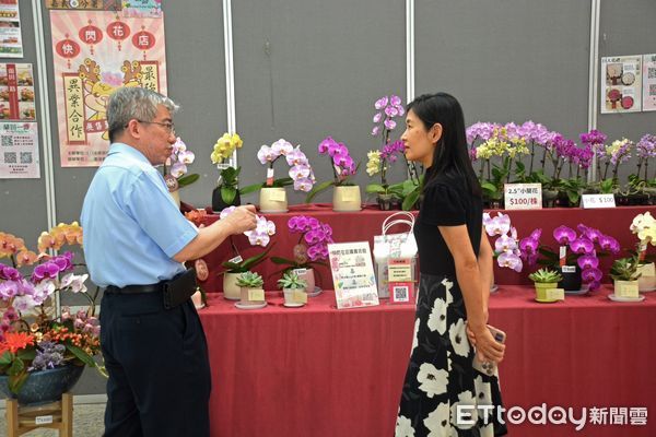▲▼  嘉義地檢署與行政執行分署蘭花聯展司法與行政機關擴散為民服務效益  。（圖／執行署嘉義分署提供）