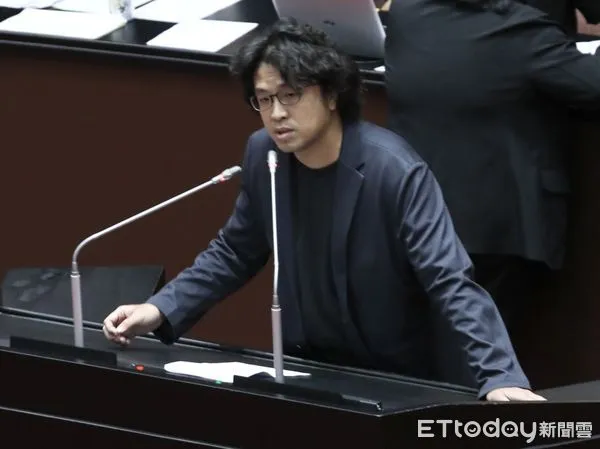 ▲▼沈伯洋 發言 國民黨團提案邀請卓榮泰到立法院報告國防預算10gdp  大體討論。（圖／記者屠惠剛攝）