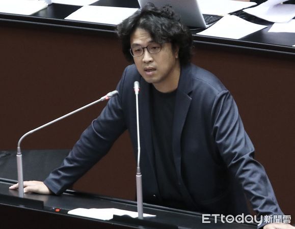 ▲▼沈伯洋 發言 國民黨團提案邀請卓榮泰到立法院報告國防預算10gdp  大體討論。（圖／記者屠惠剛攝）