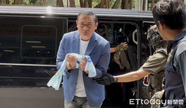 ▲▼吳明達押抵北檢。（圖／記者劉昌松攝）