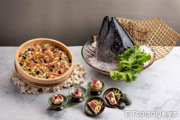 ▲SERENA全日餐廳獻上鮪魚干貝沙拉、鮪魚什錦散壽司等鮪魚主題料理無限量供應。（圖／日航酒店提供）