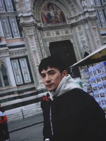 ▲是元介2009年已當完兵，卻被沒搞清楚狀況的酸民亂噴。（圖／翻攝是元介IG）