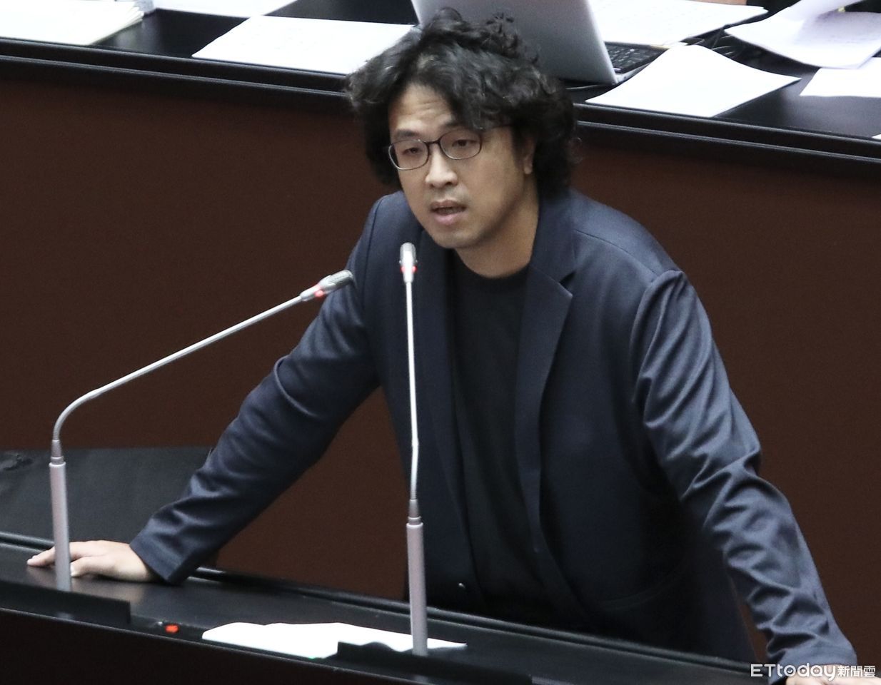 快訊／國台辦宣佈：懲戒「台獨頑固分子沈伯洋」關聯企業