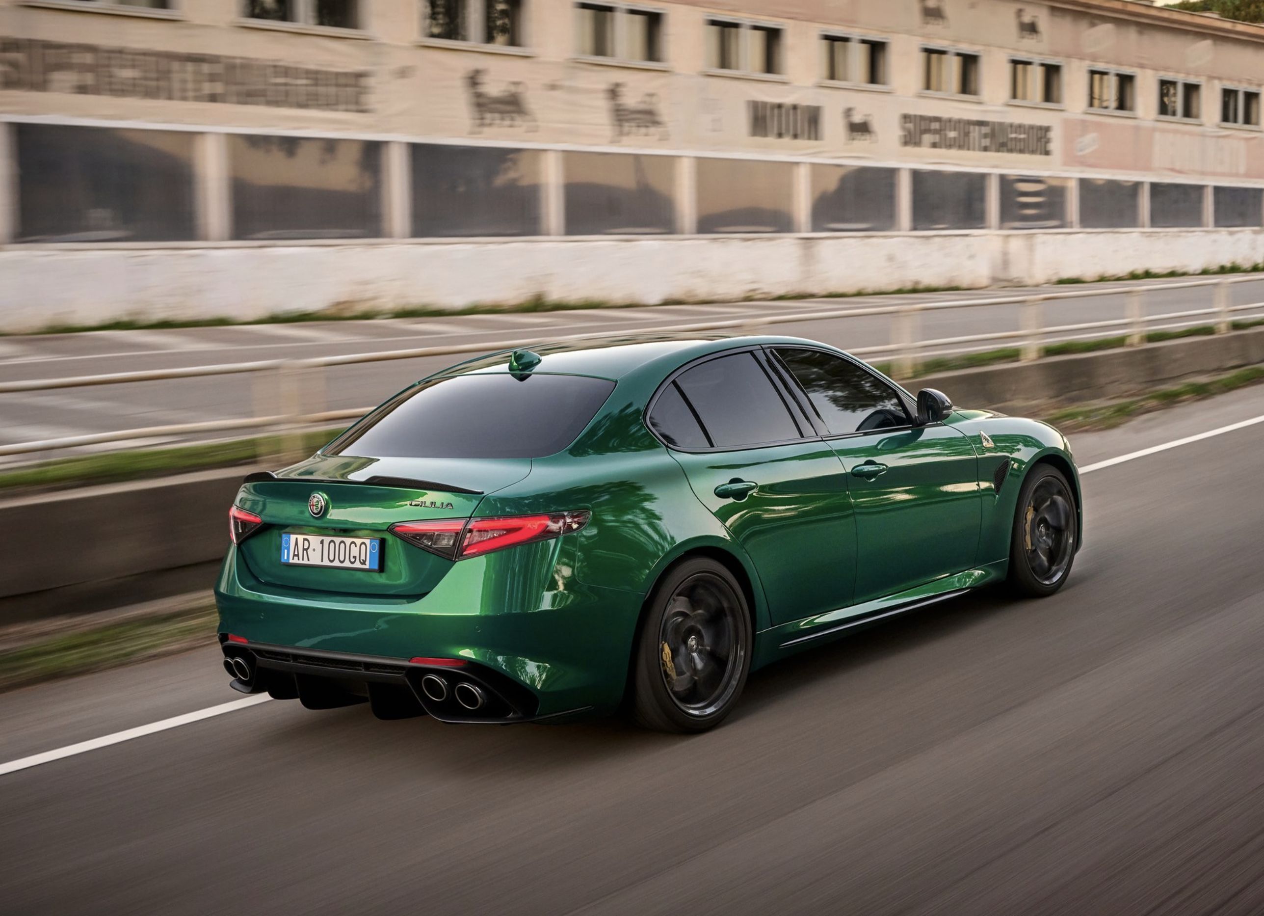 ▲Alfa Romeo Giulia Quadrifoglio 100th Anniversary 。（圖／翻攝自Alfa Romeo）