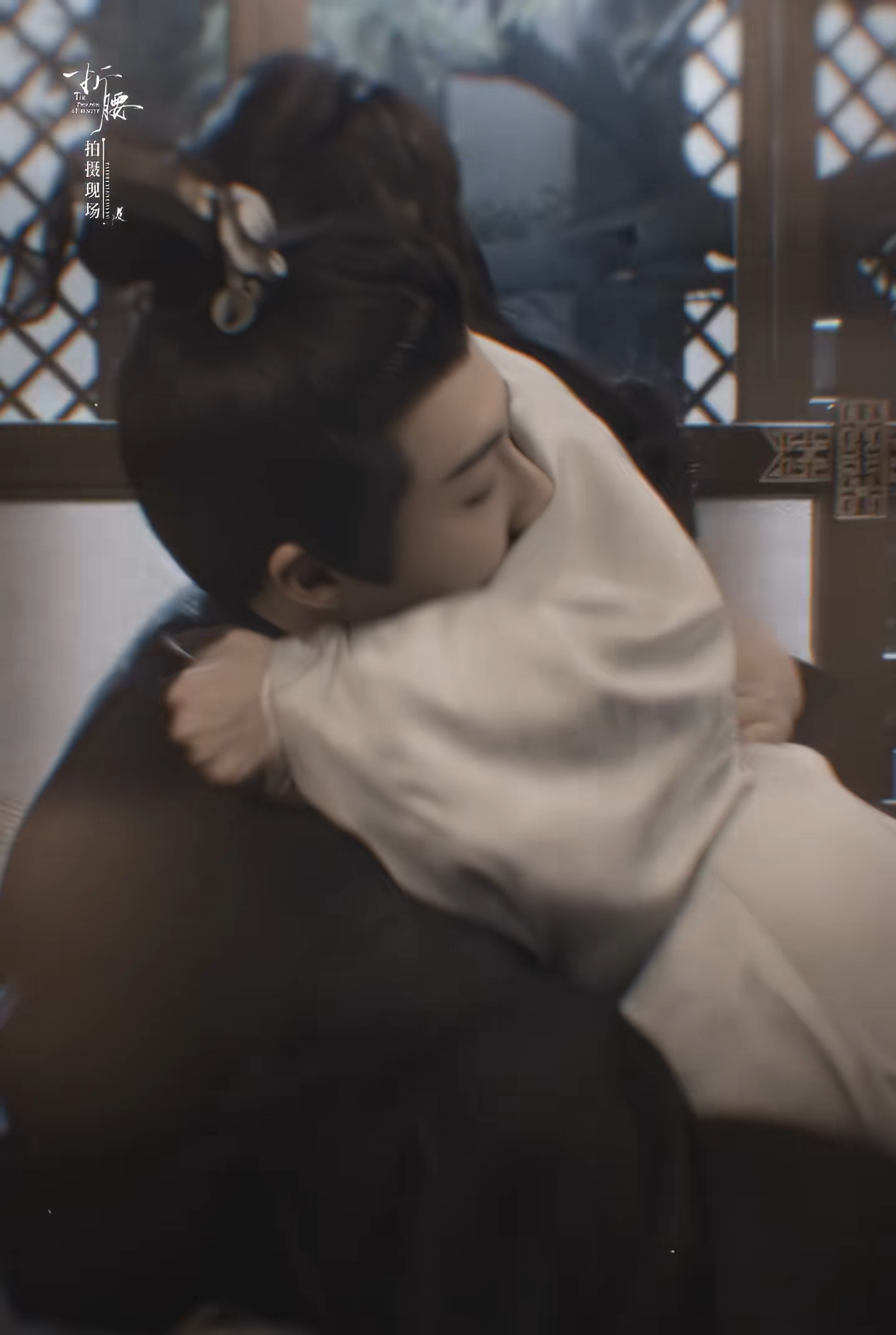 ▲▼《折腰》改編自大尺度小說，還原小說「王母仙藥」名場面陸網激動。（圖／翻攝自微博）