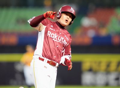 林泓育有望後半段上場　古久保曝何品室融被換下原因：太亢奮抽筋了