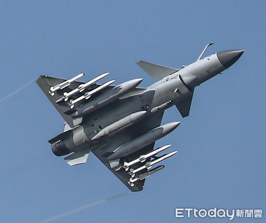 ▲▼巴基斯坦空軍的殲-10C戰機。（圖／翻攝自X／Defence Pakistan）