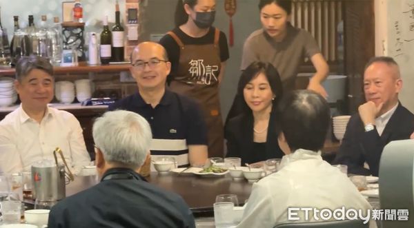 ▲▼黃仁勳晚間與台積電在鄒記餐敘。（圖／記者莊喬迪攝）