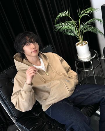 ▲▼鄭世雲。（圖／翻攝自Instagram／sewoon_j）