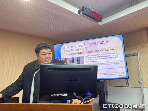 ▲立委游顥爭取南投電動充電樁及幸福巴士2.0全縣經費。（圖／游顥辦公室提供）