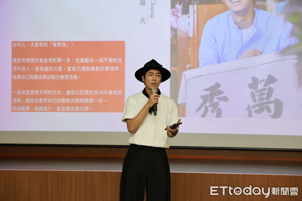 ▲張瑞夫分享洗衣老店創新故事，激盪青創新思維。（圖／南投縣政府提供，下同）