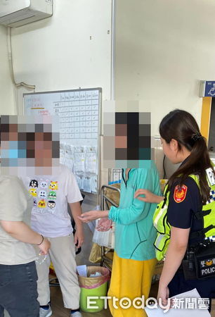 ▲▼   失蹤婦女在派出所前徘徊 水上警助返家   。（圖／水上分局提供）