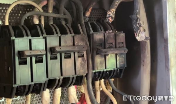 ▲▼基隆獅球路上的某間宗教場所內電箱爆炸，工人臉遭灼傷。（圖／記者郭世賢翻攝)