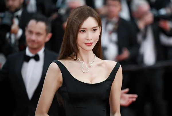 ▲▼林志玲             。（圖／翻攝IG）