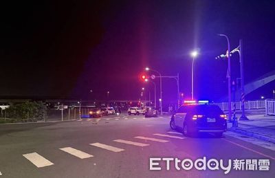 高雄鳳山頂寶橋凌晨2車擦撞　疑未禮讓釀禍...5人全受傷