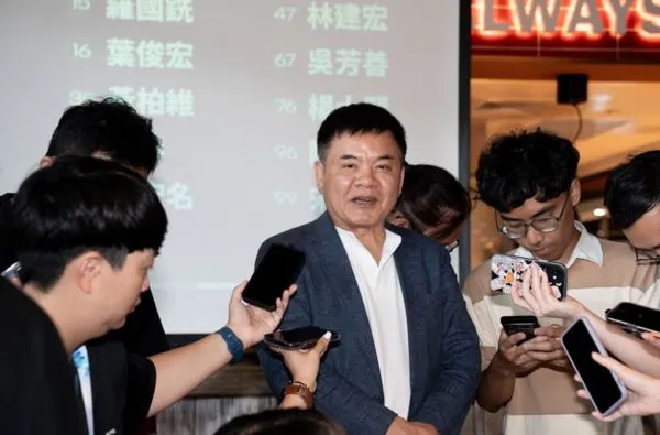 ▲TPBL職籃會長莊瑞雄、秘書長齊文駿。（圖／取自TPBL IG）