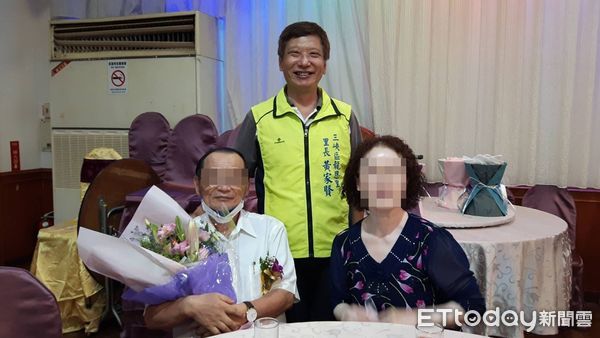 ▲▼三峽暴衝奪3命！肇事翁曾獲「模範父親」　里長曝平時為人。（圖／記者陳以昇翻攝）