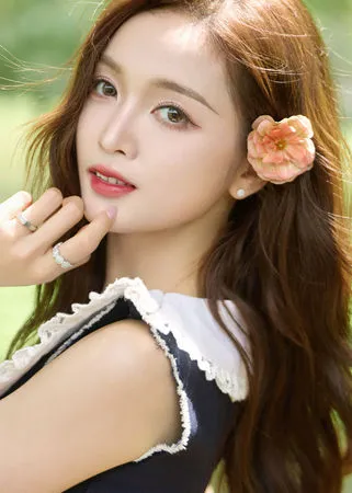 ▲吳宣儀發文求職引發關注。（圖／翻攝自吳宣儀微博）