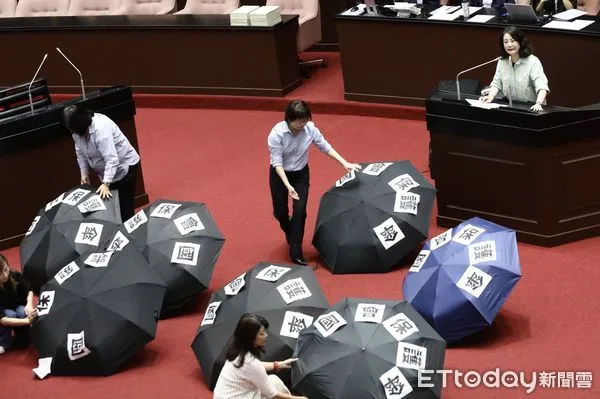 ▲▼吳思瑤 立法院院會 立法院延長開會到7月底 討論事項 廣泛討論。（圖／記者屠惠剛攝）